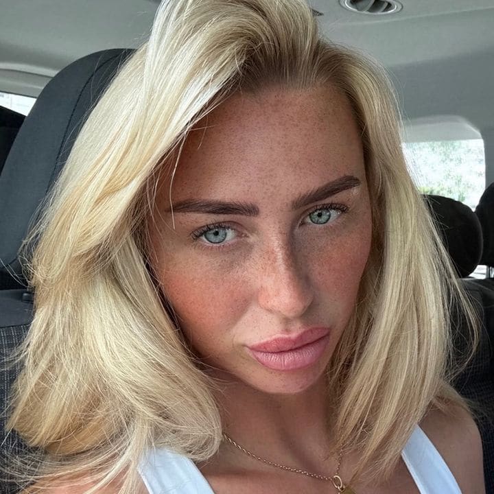 kenyacrompton