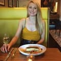 Lottie | Eating | London, London Burger influencer