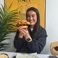 Jade 🍜, Edinburgh Burger influencer