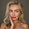 Lois Meredith, United Kingdom Bars & Cocktails influencer