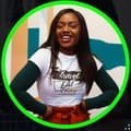 @traveleatslay the food influencer