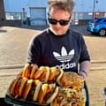 @tastesliketom the food influencer