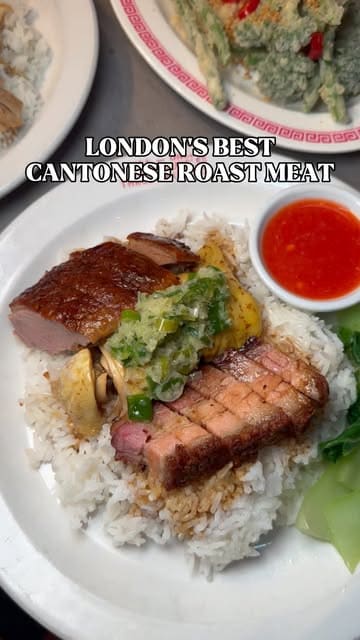 A food blogger provides a detailed review of Three Uncles, focusing on their Cantonese roast meat specialties, dumplings, and sides. The video includes close-ups of the food, a look at the menu, and a brief mention of a new location opening in King's Cross.
