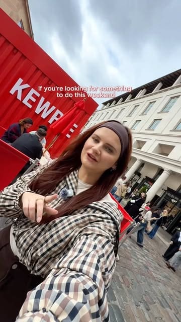 A creator visits the Kewpie pop-up event in Covent Garden, showcasing the space, the process of making a Tamago Sando, and tasting the final product.