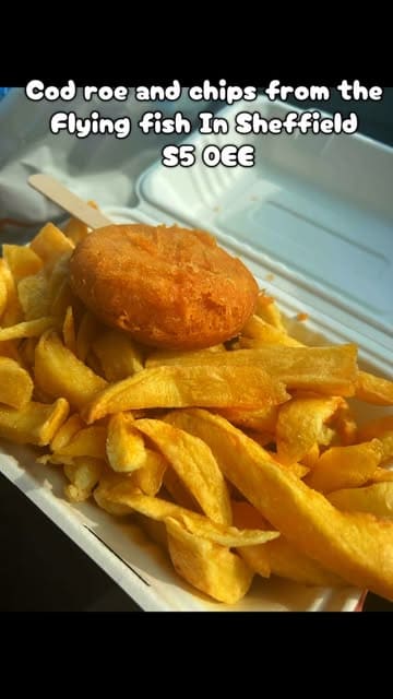 A video review of a fish and chip shop in Sheffield called The Flying Fish. The creator shares their experience of buying cod roe and chips, highlighting the friendly service and the specific items they purchased. The video includes shots of the shop exterior, the display case, and an unboxing of the food in a car.