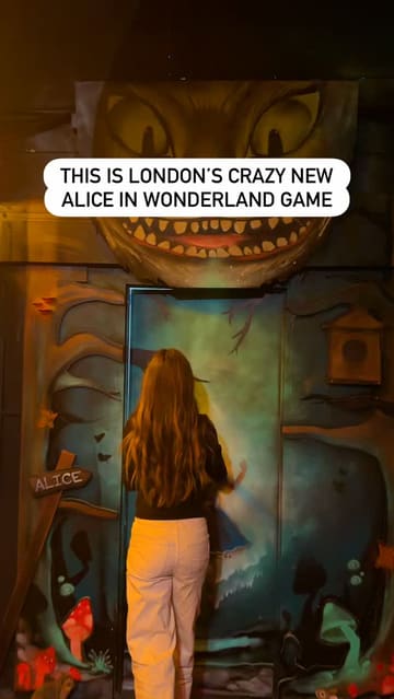 A fast-paced, engaging tour of an Alice in Wonderland-themed escape room in Islington, London, showcasing the immersive set design and puzzle-solving experience.