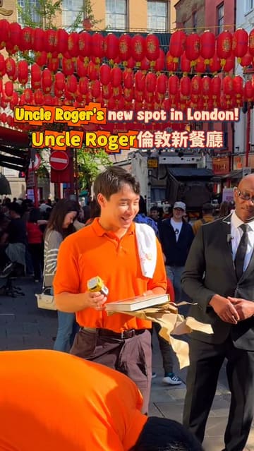 A review of Kawan by Uncle Roger in London, showcasing the interior, menu, and specific dishes like fried rice, seafood pot, and a blue Milo dessert.