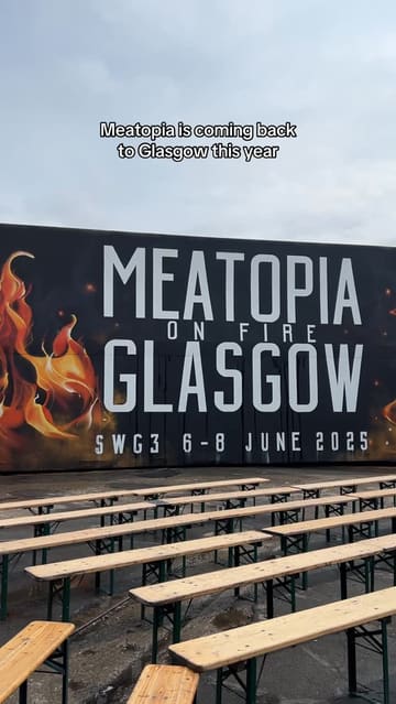 The video provides a series of practical tips for attending the Meatopia festival in Glasgow, covering advice on clothing, hygiene, maximizing the entry price, and timing. It features footage of the venue, live cooking demonstrations, various meat-heavy dishes, and the overall festival atmosphere.
