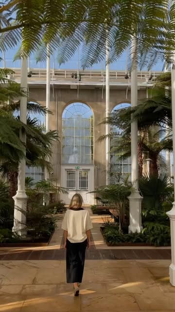 A short, aesthetic tour of the newly restored 19th-century Palm Houses at the Royal Botanic Garden in Edinburgh, featuring the architecture and plant life.