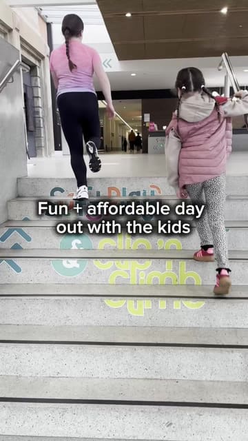 A family-oriented vlog showcasing a visit to Glasgow Club at Kelvin Hall, highlighting the soft play area, climbing walls, and the on-site cafe.