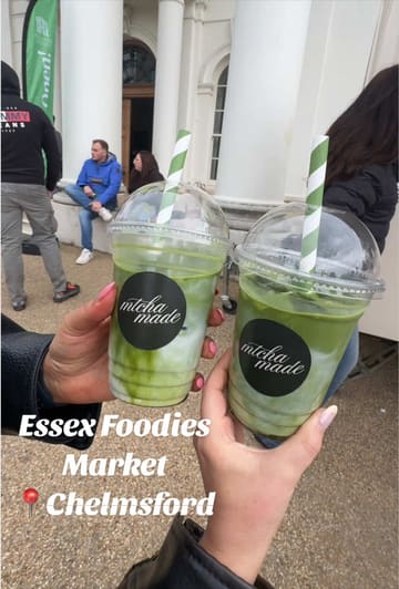A vlog-style review of the Essex Foodies Market, featuring various street food vendors, including matcha drinks, banana pudding, and hot dogs.