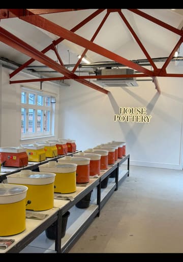 The creator documents her experience attending a pottery class at House Pottery in Manchester with friends. The video follows her journey from initial confusion and frustration to successfully creating a bowl, highlighting the fun and accessible nature of the activity.