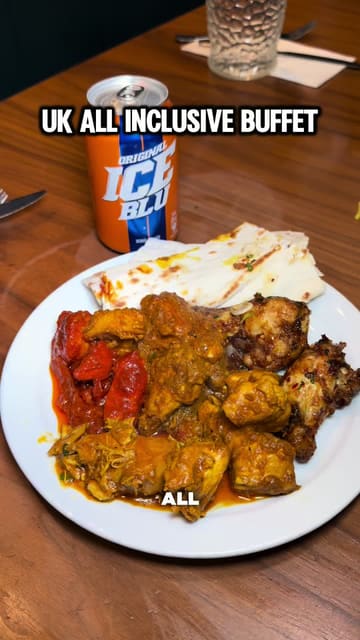 A fast-paced, vlog-style review of The Palm in Oldham, an all-you-can-eat buffet restaurant. The creator walks through the various food stations, highlighting the live cooking, the wide selection of curries, meats, and desserts, and provides a personal recommendation for the value and variety on offer.