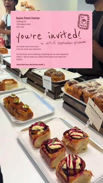 A creator visits Buns From Home, waits in a long queue, and reviews their new seasonal bun menu, specifically trying the jalapeno cheddar and pumpkin spice cheesecake buns.