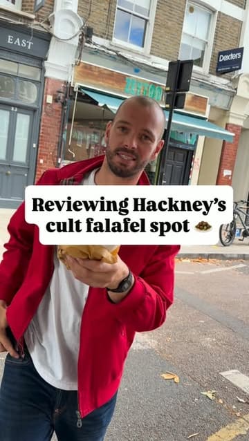 Two creators visit Zeytoona in Hackney to review their falafel and halloumi wraps. They discuss the quality of the food, the price, and the service, providing an honest and energetic assessment of the venue.