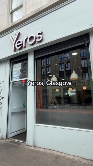 A review of Yeros in Glasgow, featuring a box meal, souvlaki, and Greek drinks.