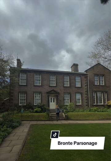 A tour of the Brontë Parsonage Museum in Haworth, showcasing the historic rooms, furniture, and literary artifacts associated with the Brontë sisters.