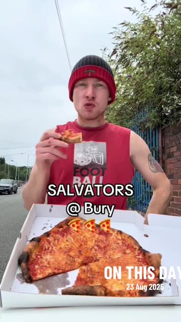 A creator reviews a pizza from Salvatores in Bury, discussing its history as the former Jakks Kitchen and sharing his thoughts on the pizza.