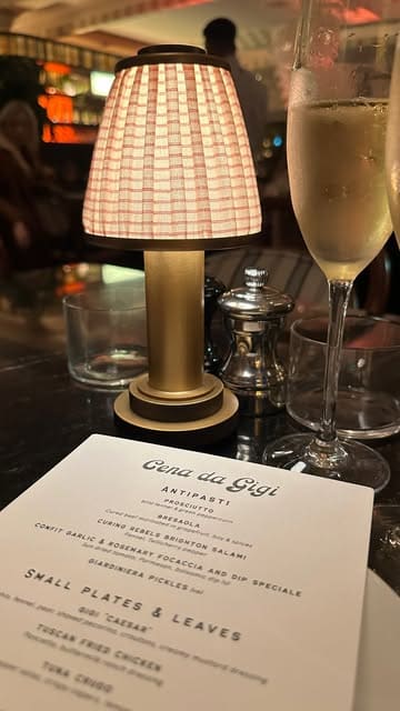 A visually appealing promotional reel for Gigi Gusto Griglia in Deansgate, featuring a montage of the restaurant's stylish interior, cocktail service, and a variety of Italian dishes including antipasti, pasta, and dessert.