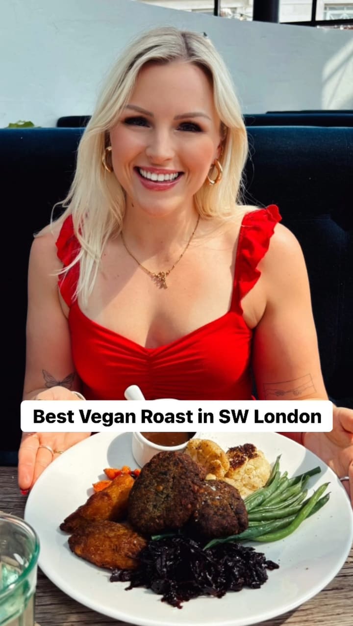 This video showcases 601 Queen's Road, a restaurant in Wimbledon. The video highlights their roof terrace, Sunday roast, and commitment to sustainability.  Food shown includes a green pea and radish dish with flatbreads, a vegan roast with various vegetables and gravy, and a dessert featuring ice cream and a yellow sauce. The presentation is modern and visually appealing, focusing on the food and ambiance. Dietary options include vegan dishes. The video primarily focuses on a meal showcase.